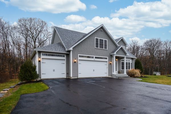 Driveway Asphalt Replacement in Roanoke