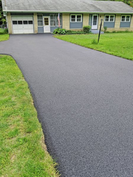 Bitumen Driveway Installation in Roanoke